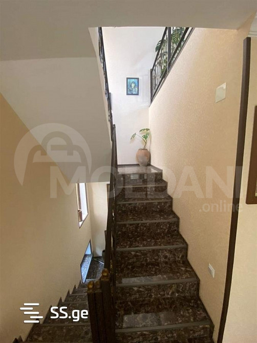 House for sale 400м² Tbilisi - photo 2