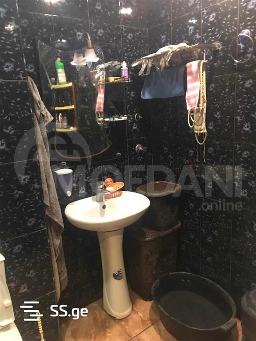 ქირავდება 2 ოთახიანი ბინა 65მ² 1/5 სართ თბილისი - photo 4