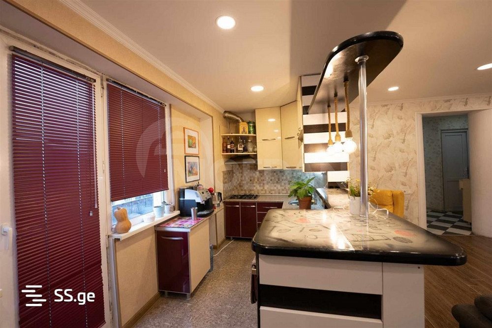 Продам 3-комн. квартиру 85м² 7/9 эт. Тбилиси - изображение 3