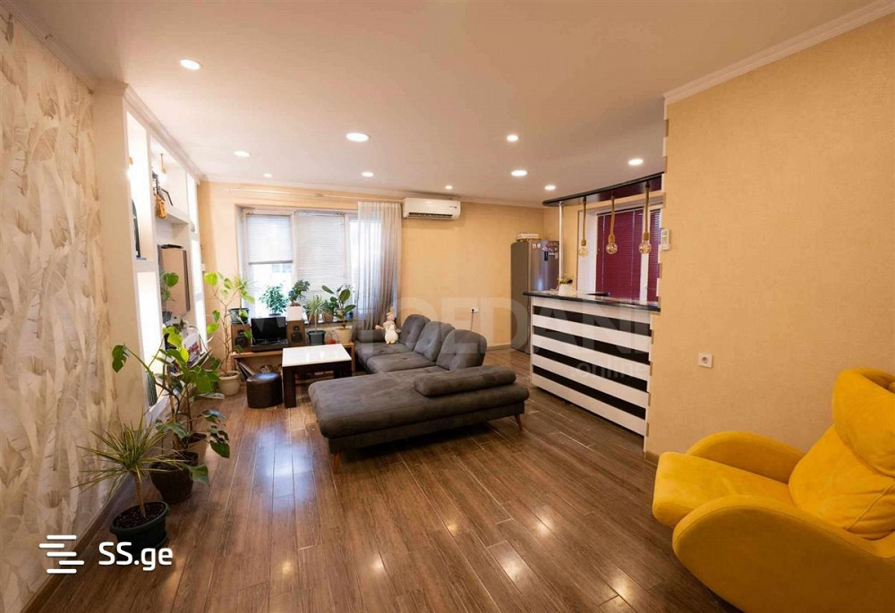 Продам 3-комн. квартиру 85м² 7/9 эт. Тбилиси - изображение 2