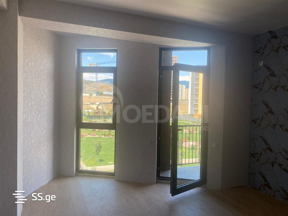 Продам 3-комн. квартиру 71м² 5/10 эт. Тбилиси - изображение 2