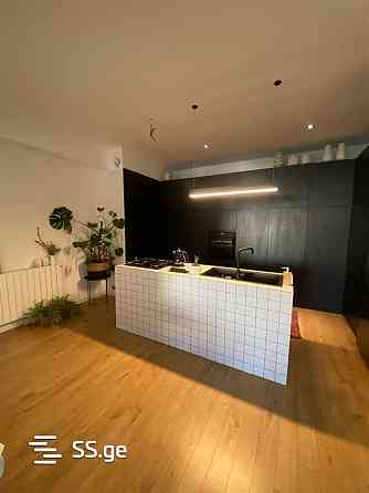 Продам 4-комн. квартиру 163м² 9/12 эт. Тбилиси