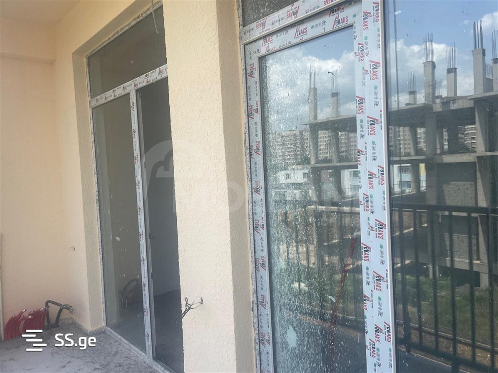 Apartments For Sale three-room 58.5м² 3/6 floor Tbilisi - photo 2