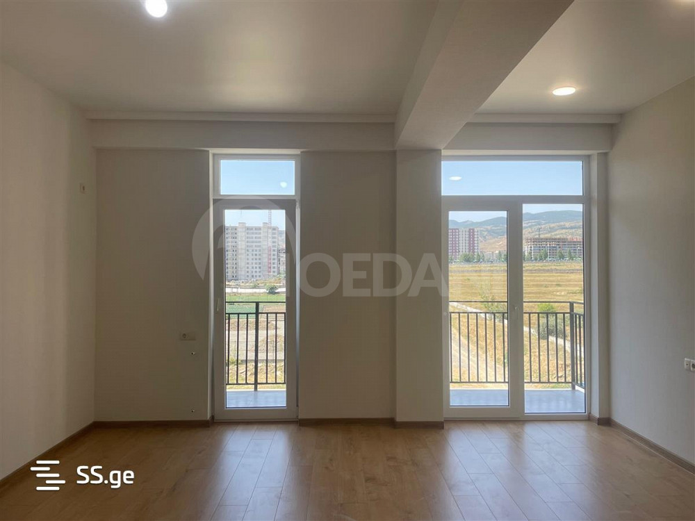 იყიდება 4 ოთახიანი ბინას 86.5მ² 7/9 სართ თბილისი - photo 1