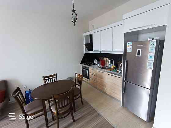 ქირავდება 2 ოთახიანი ბინა 41მ² 10/22 სართ თბილისი