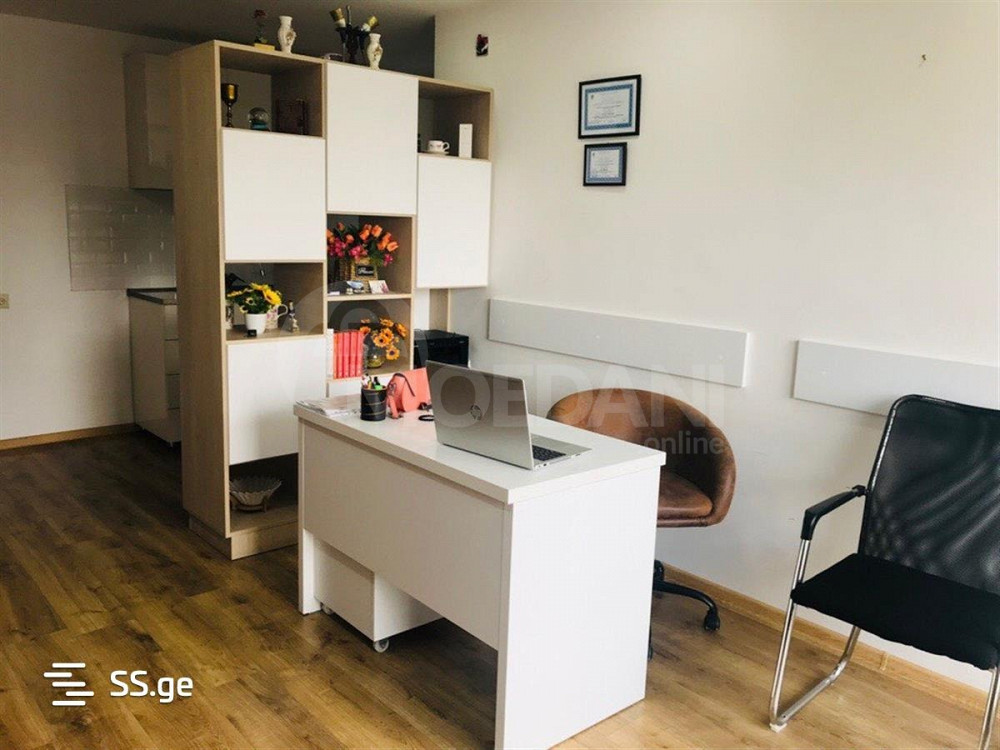 Продам 2-комн. квартиру 40м² 2/11 эт. Тбилиси - изображение 6