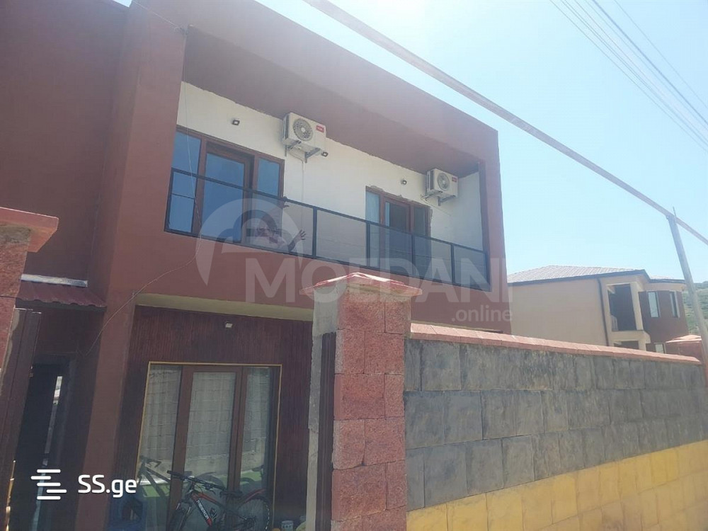 House for sale 220м² Tbilisi - photo 1