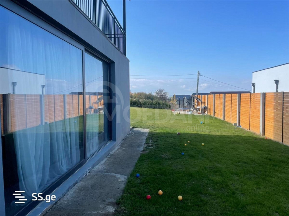 House for sale 1000м² Tbilisi - photo 7