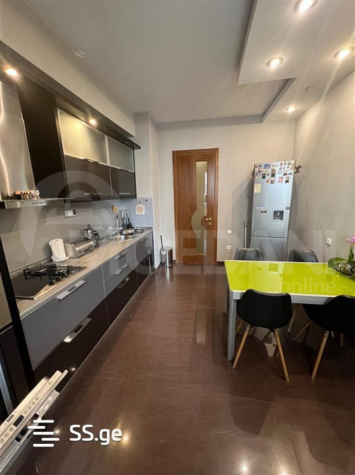 Сдам 3-комн. квартиру 120м² 3/10 эт. Тбилиси - изображение 2