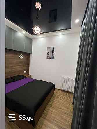 ქირავდება 2 ოთახიანი ბინა 46მ² 20/25 სართ თბილისი