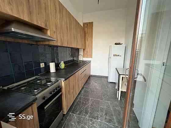 ქირავდება 4 ოთახიანი ბინა 116მ² 4/6 სართ თბილისი