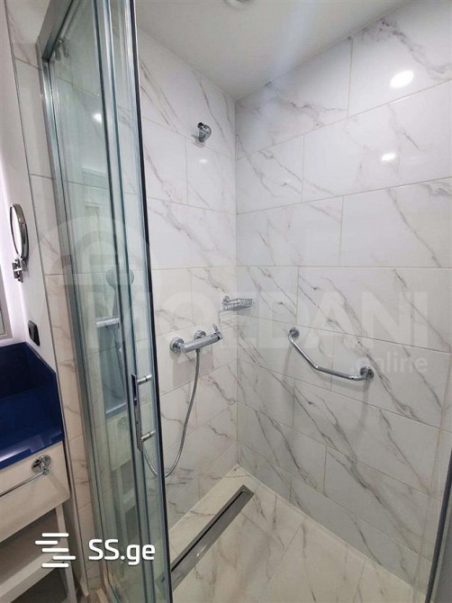 Сдам 2-комн. квартиру на сутки в Тбилиси  45м² 11/50 эт. Тбилиси - изображение 9