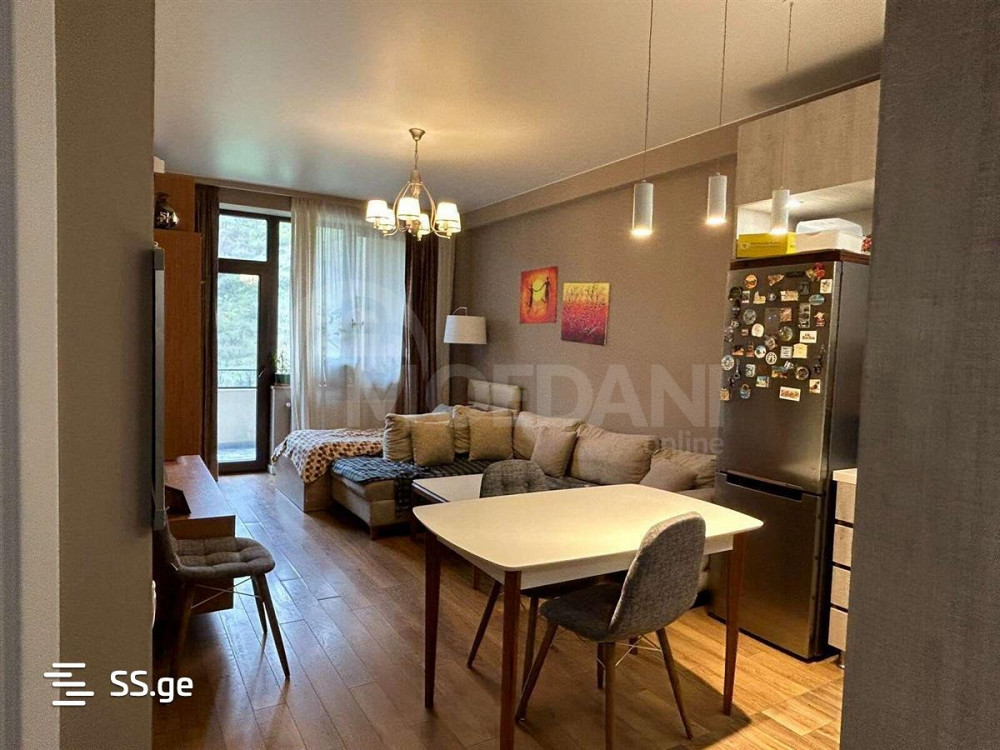 იყიდება 2 ოთახიანი ბინას 64მ² 4/9 სართ თბილისი - photo 1