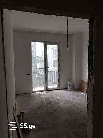 Продам 4-комн. квартиру 79м² 3/10 эт. Тбилиси