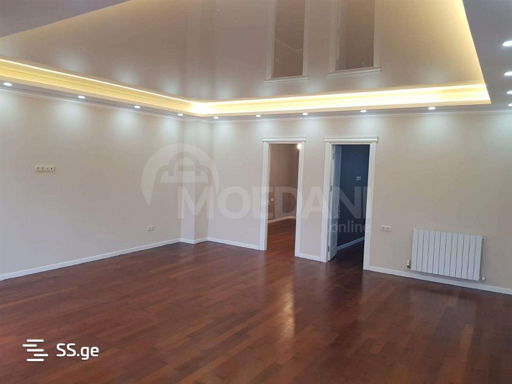 Продам 4-комн. квартиру 120м² 6/10 эт. Тбилиси - изображение 1