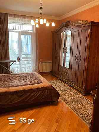 Продам 5-комн. квартиру 150м² 9/15 эт. Тбилиси