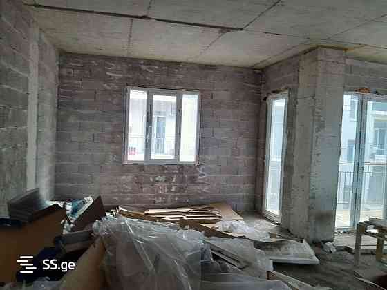 Продам 4-комн. квартиру 112м² 9/10 эт. Тбилиси