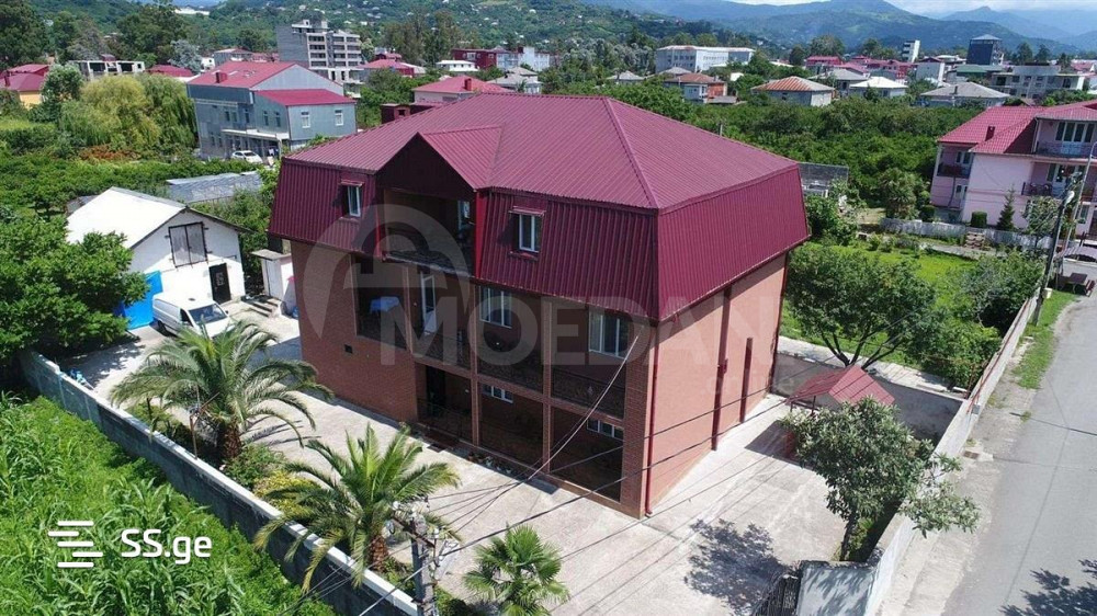 Снять 12-комнатную гостиницу в Батуми Тбилиси - изображение 1