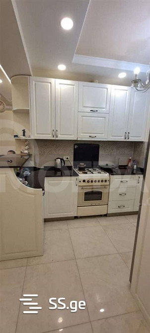 Продам 4-комн. квартиру 105м² 14/22 эт. Тбилиси - изображение 1