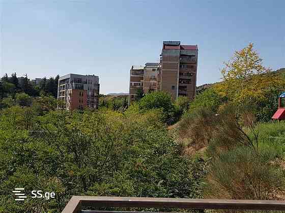 Продам 5-комн. квартиру 120м² 15/25 эт. Тбилиси