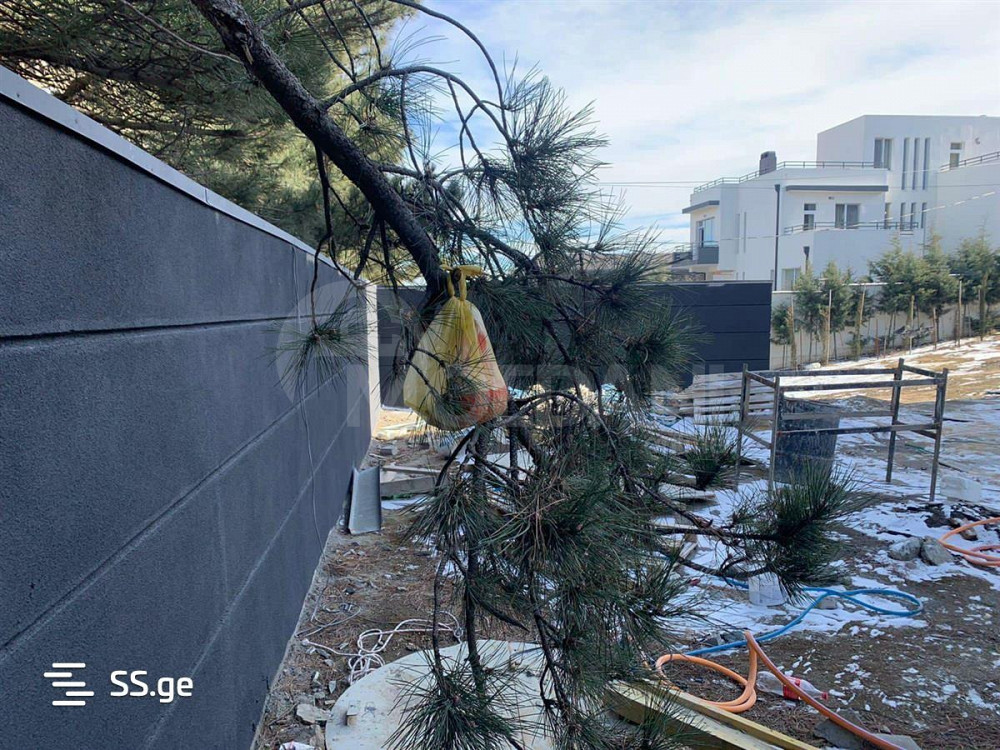 House for sale 370м² Tbilisi - photo 2