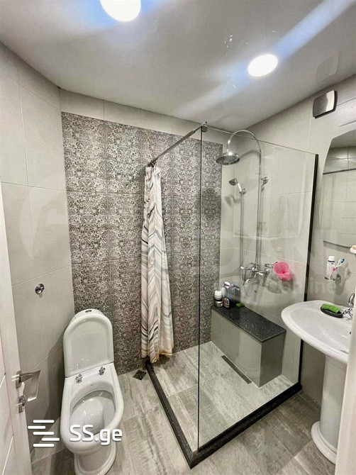 ქირავდება 3 ოთახიანი ბინა 100მ² 7/8 სართ თბილისი - photo 5