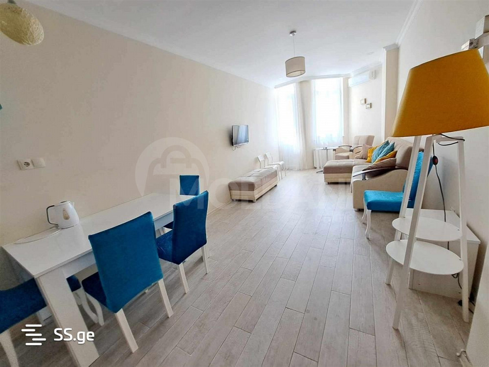 ქირავდება 2 ოთახიანი ბინა 55მ² 18/25 სართ თბილისი - photo 1