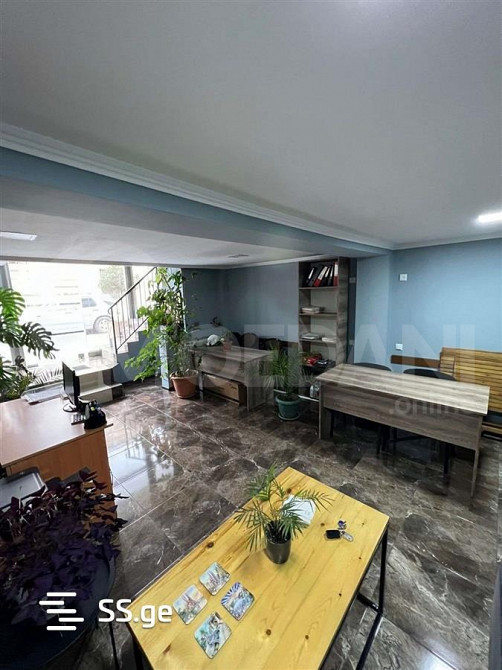 Офисное помещение в аренду в Батуми Тбилиси - изображение 1