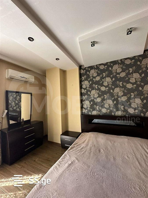 Сдам 4-комн. квартиру 100м² 4/12 эт. Тбилиси - изображение 1