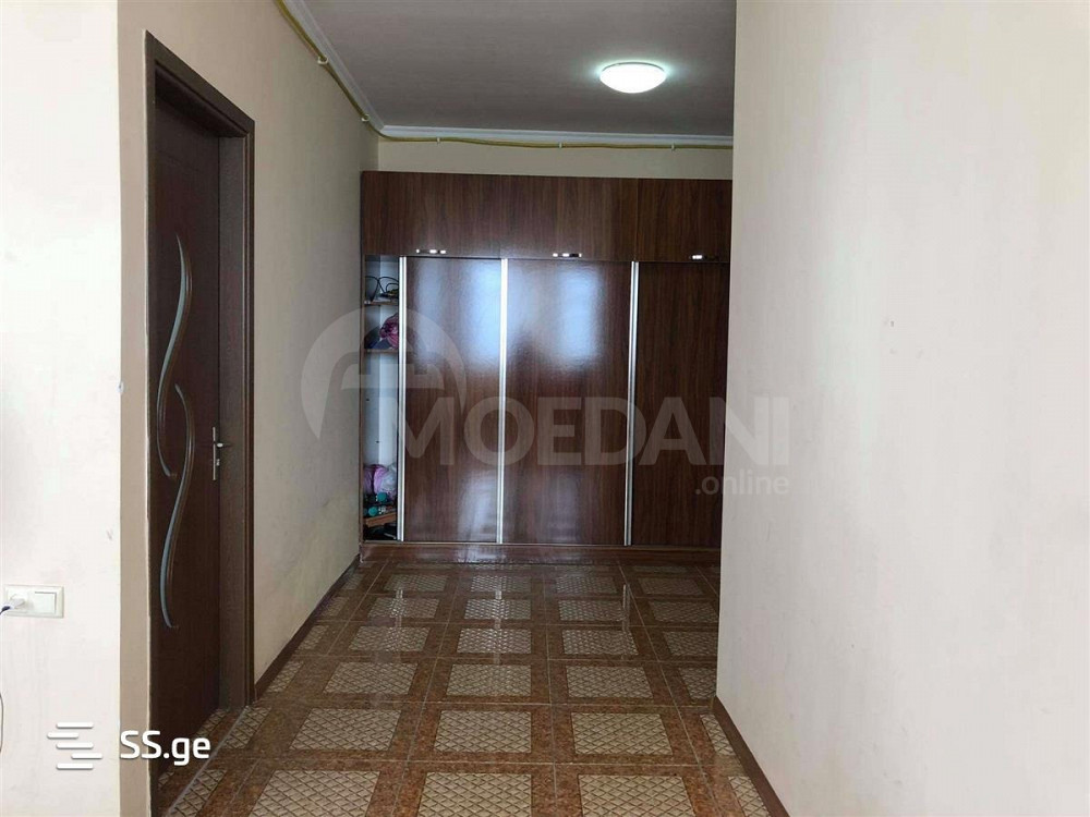 Сдам 3-комн. квартиру на сутки в Тбилиси  100м² 13/14 эт. Тбилиси - изображение 2