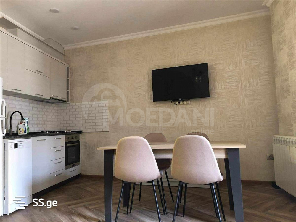 Apartments For Rent three-room 70м² 4/8 floor Tbilisi - photo 1