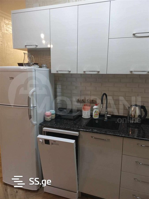 Apartments For Rent three-room 70м² 4/8 floor Tbilisi - photo 4
