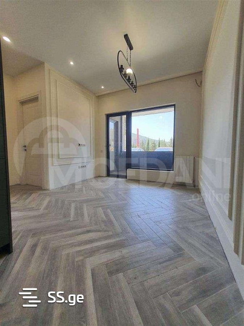 Продам 2-комн. квартиру 40м² 1/8 эт. Тбилиси - изображение 1