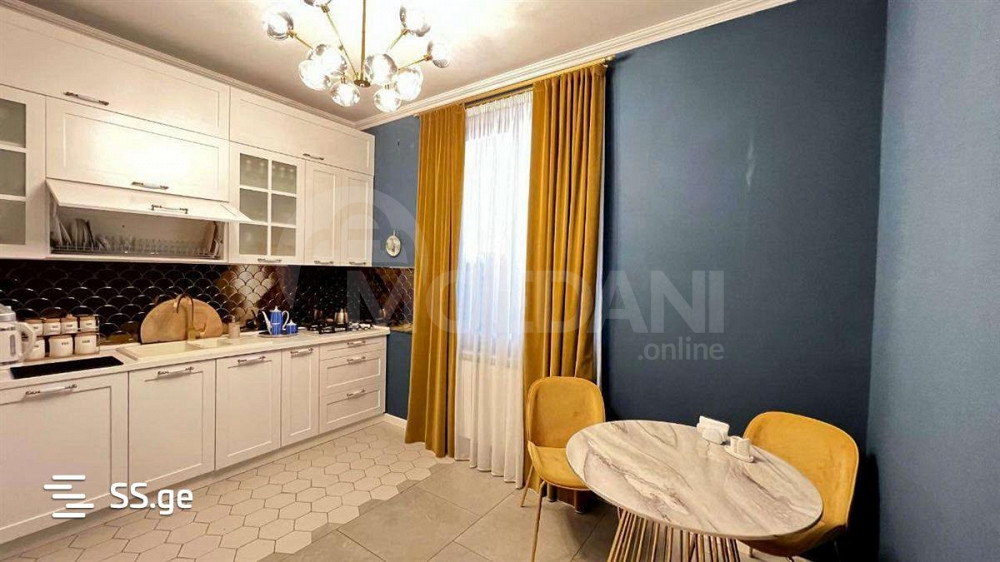 სახლი 900м² თბილისი - photo 1