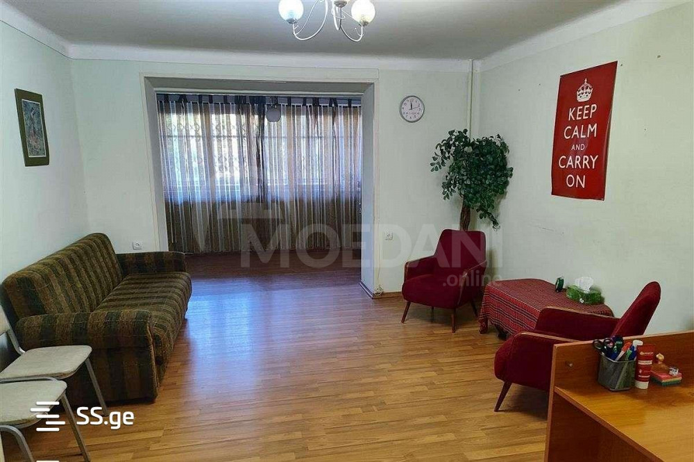 იყიდება 3 ოთახიანი ბინას 111მ² 2/7 სართ თბილისი - photo 1