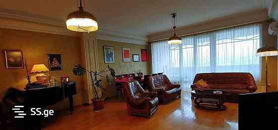 Продам 4-комн. квартиру 220м² 7/10 эт. Тбилиси