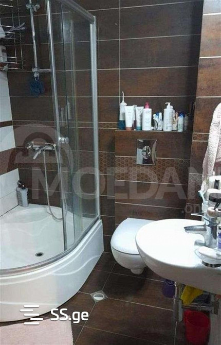 იყიდება 3 ოთახიანი ბინას 130მ² 4/7 სართ თბილისი - photo 5