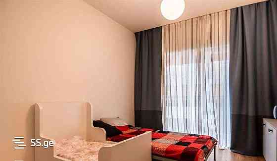 Продам 5-комн. квартиру 170м² 3/3 эт. Тбилиси