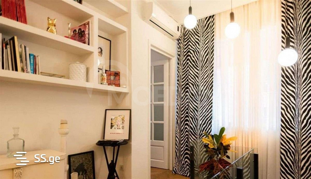 იყიდება 5 ოთახიანი ბინას 170მ² 3/3 სართ თბილისი - photo 10