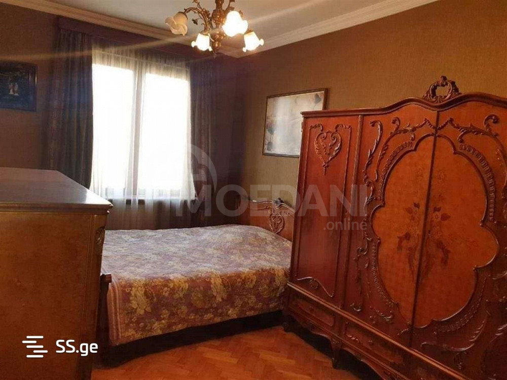 Продам 5-комн. квартиру 130м² 4/8 эт. Тбилиси - изображение 8