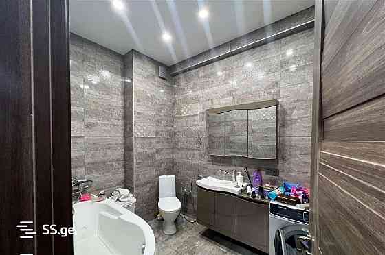 Продам 4-комн. квартиру 160м² 6/17 эт. Тбилиси