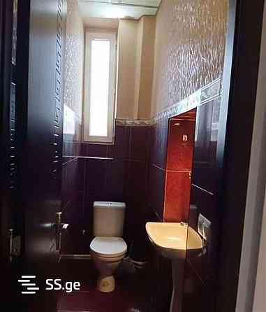 Продам 5-комн. квартиру 155м² 3/4 эт. Тбилиси