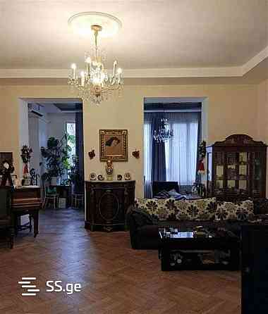 Продам 5-комн. квартиру 155м² 3/4 эт. Тбилиси