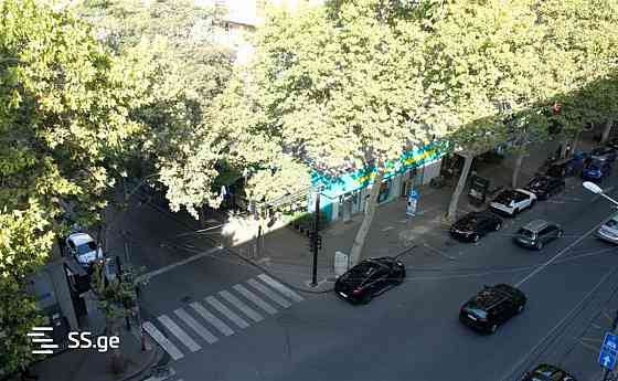 Продам 5-комн. квартиру 182м² 5/5 эт. Тбилиси