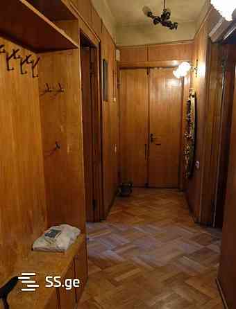 Продам 5-комн. квартиру 182м² 5/5 эт. Тбилиси