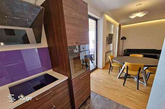 Продам 4-комн. квартиру 165м² 8/8 эт. Тбилиси