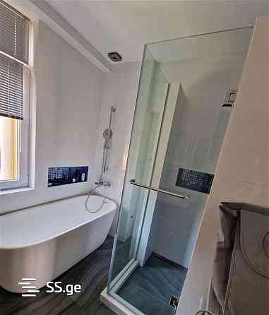 Продам 4-комн. квартиру 165м² 8/8 эт. Тбилиси