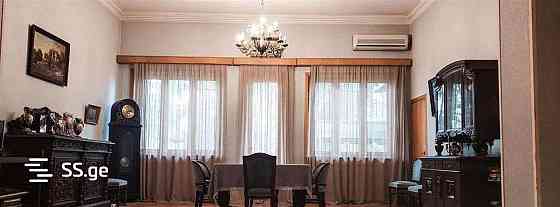 Продам 4-комн. квартиру 180м² 4/5 эт. Тбилиси