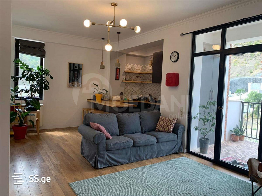 იყიდება 3 ოთახიანი ბინას 80მ² 4/9 სართ თბილისი - photo 4