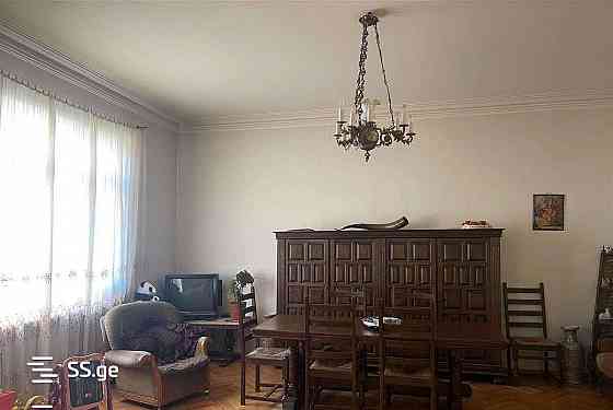 Продам 4-комн. квартиру 135м² 1/2 эт. Тбилиси